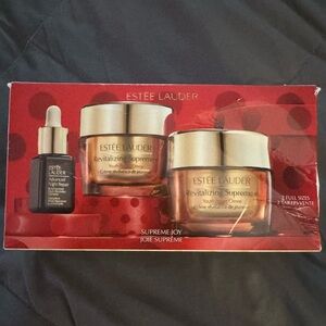Estée Lauder Supreme Joy 3 Piece Skincare Gift Set.